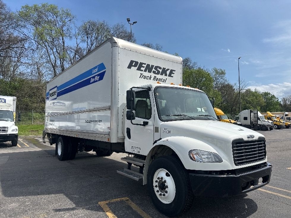 Medium Duty Box Truck-Light and Medium Duty Trucks-Freightliner-2021-M2-Knoxville-TN-129,122\n\t\tmiles-$ 74,500 - Image 1