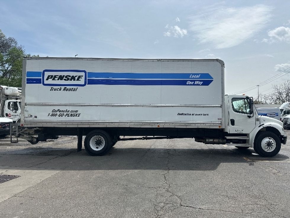 Medium Duty Box Truck-Light and Medium Duty Trucks-Freightliner-2021-M2-Knoxville-TN-129,122\n\t\tmiles-$ 74,500 - Image 15