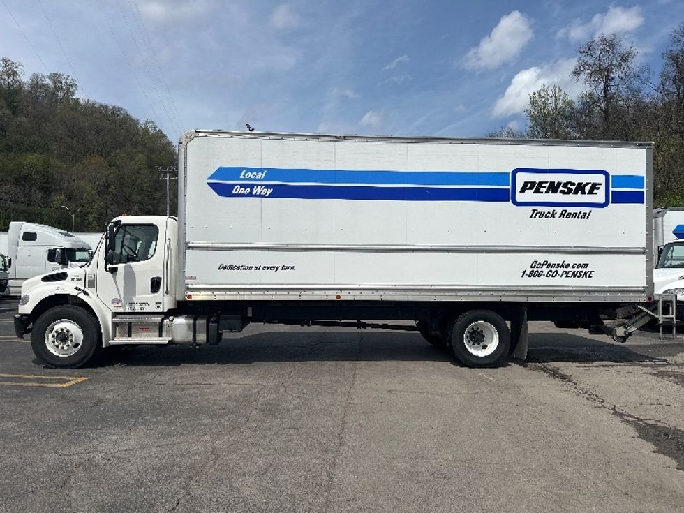 Medium Duty Box Truck-Light and Medium Duty Trucks-Freightliner-2021-M2-Knoxville-TN-129,122\n\t\tmiles-$ 74,500 - Image 4