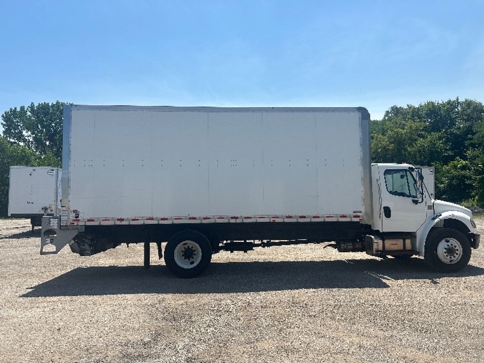 Medium Duty Box Truck-Light and Medium Duty Trucks-Freightliner-2021-M2-La Porte-IN-135,715\n\t\tmiles-$ 49,500 - Image 15