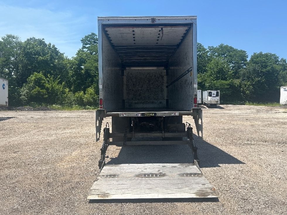 Medium Duty Box Truck-Light and Medium Duty Trucks-Freightliner-2021-M2-La Porte-IN-135,715\n\t\tmiles-$ 49,500 - Image 9