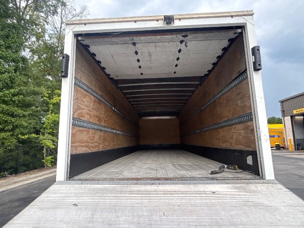 Medium Duty Box Truck-Light and Medium Duty Trucks-Freightliner-2021-M2-Ladson-SC-284,589\n\t\tmiles-$ 42,500 - Image 8