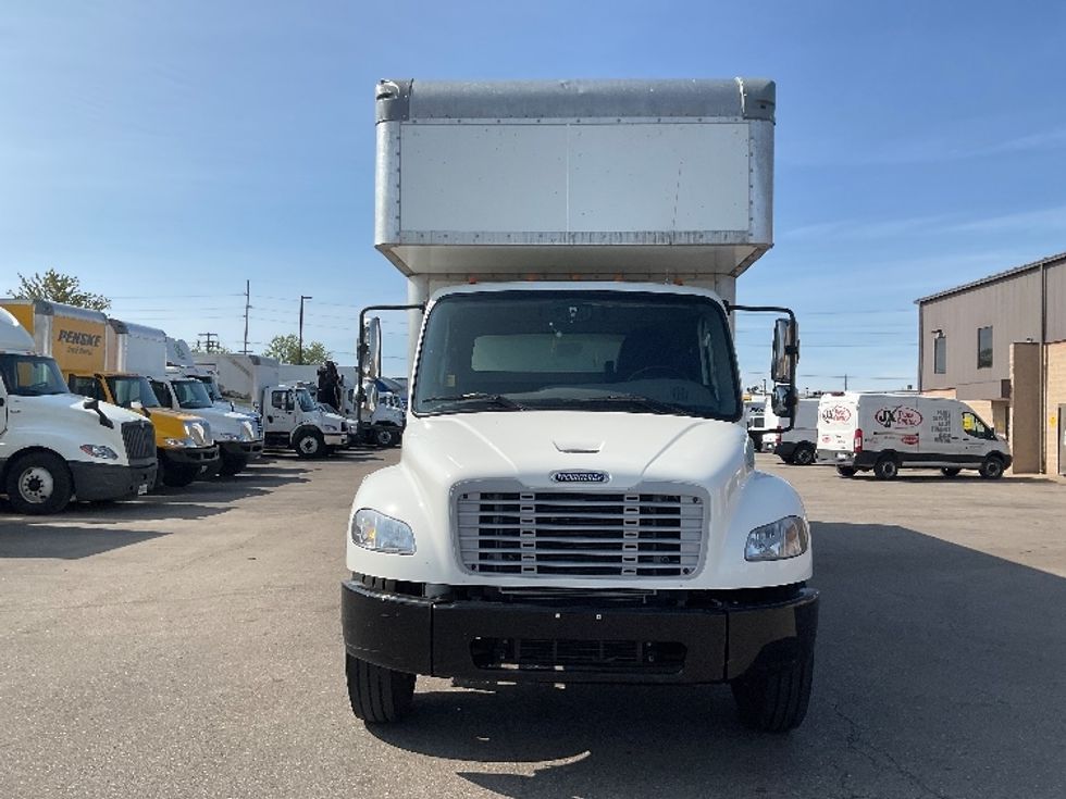 Medium Duty Box Truck-Light and Medium Duty Trucks-Freightliner-2021-M2-Lansing-MI-198,957\n\t\tmiles-$ 63,000 - Image 2