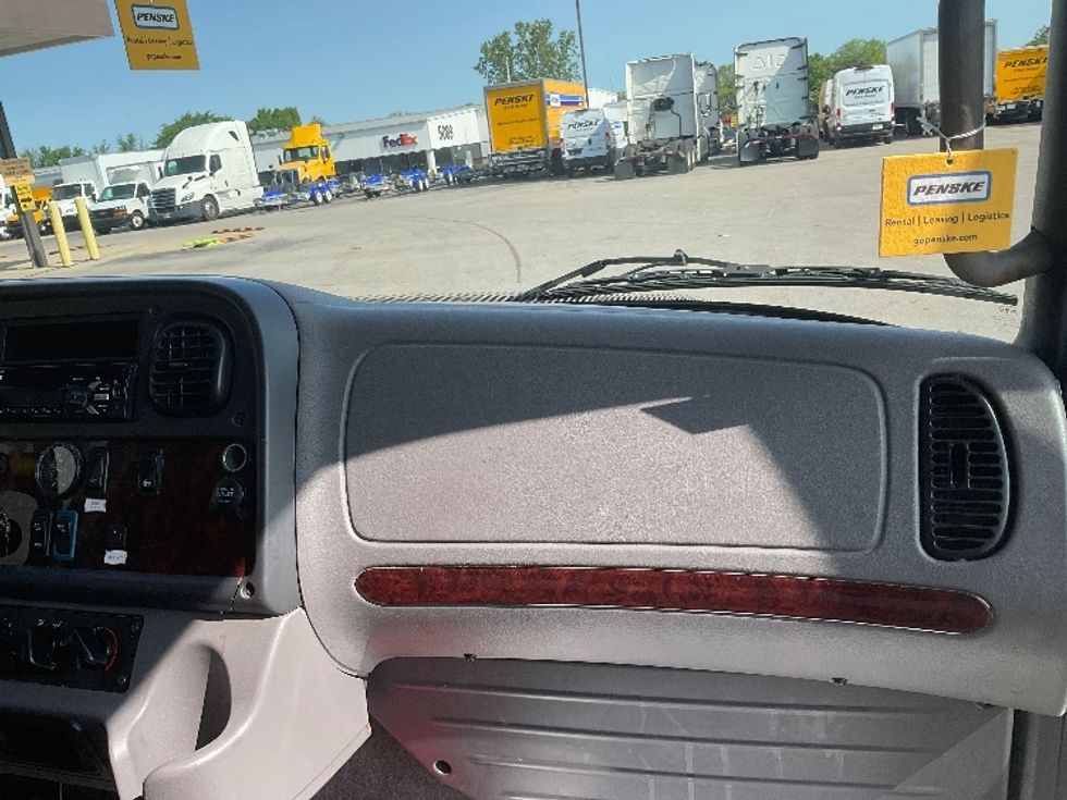 Medium Duty Box Truck-Light and Medium Duty Trucks-Freightliner-2021-M2-Lansing-MI-198,957\n\t\tmiles-$ 63,000 - Image 21