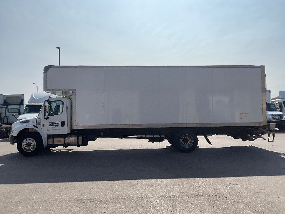 Medium Duty Box Truck-Light and Medium Duty Trucks-Freightliner-2021-M2-Lansing-MI-198,957\n\t\tmiles-$ 63,000 - Image 4