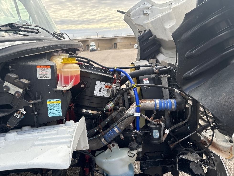 Medium Duty Box Truck-Light and Medium Duty Trucks-Freightliner-2021-M2-Lansing-MI-264,935\n\t\tmiles-$ 27,500 - Image 23