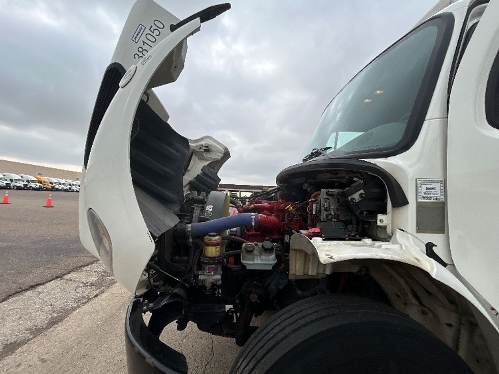 Medium Duty Box Truck-Light and Medium Duty Trucks-Freightliner-2021-M2-Laredo-TX-247,569\n\t\tmiles-$ 46,250 - Image 24