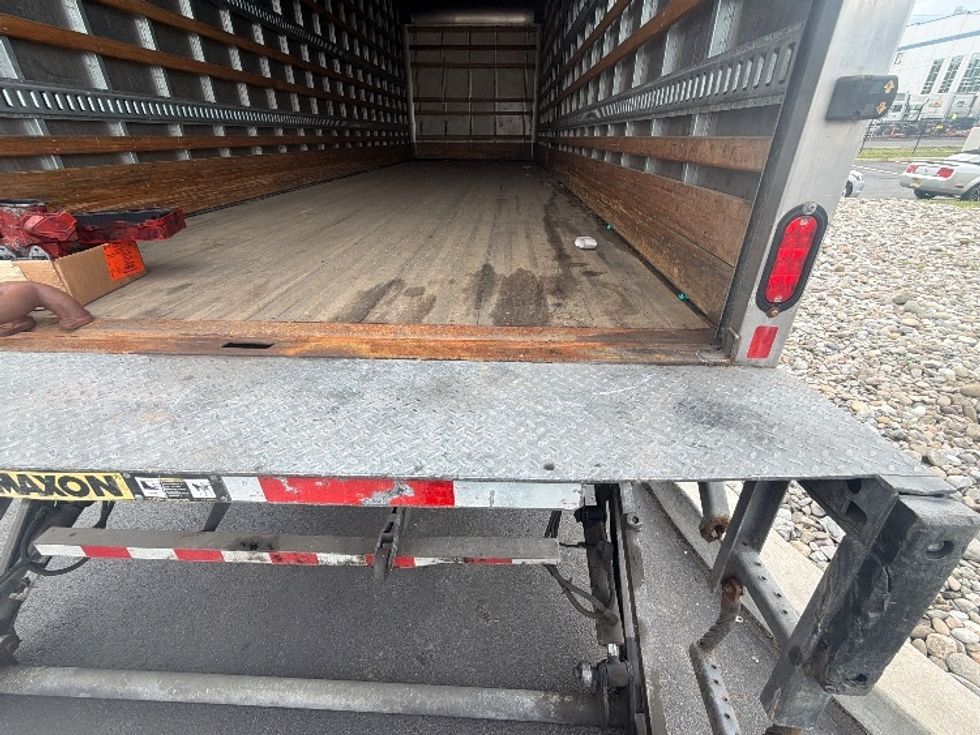 Medium Duty Box Truck-Light and Medium Duty Trucks-Freightliner-2021-M2-Linden-NJ-301,306\n\t\tmiles-$ 14,500 - Image 10