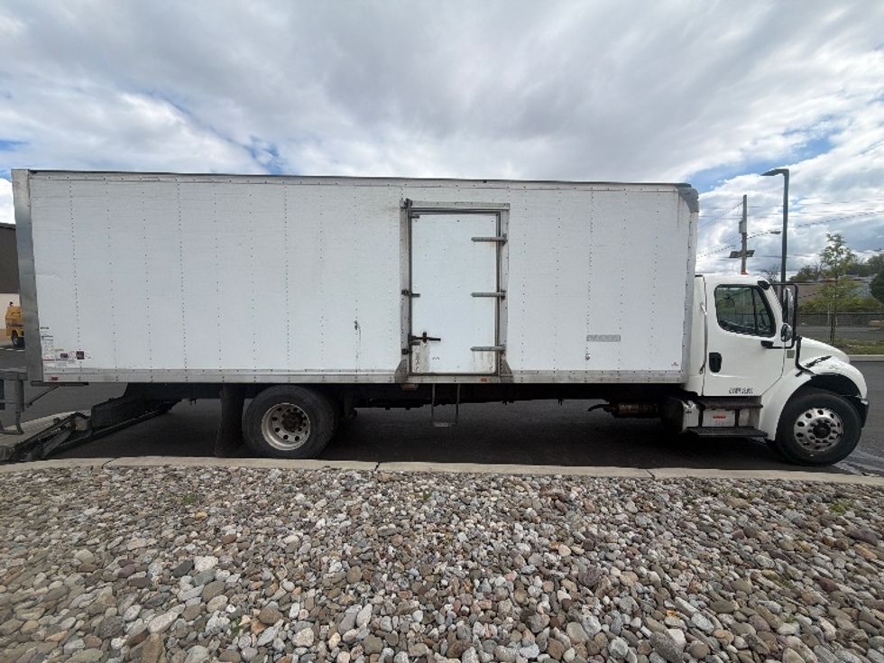 Medium Duty Box Truck-Light and Medium Duty Trucks-Freightliner-2021-M2-Linden-NJ-301,306\n\t\tmiles-$ 14,500 - Image 15