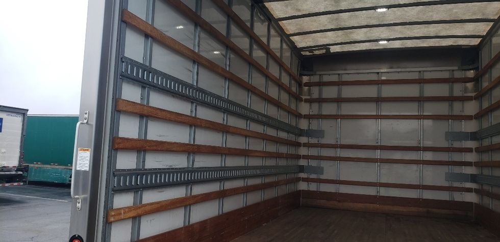 Medium Duty Box Truck-Light and Medium Duty Trucks-Freightliner-2021-M2-Little Rock-AR-103,429\n\t\tmiles-$ 56,750 - Image 11