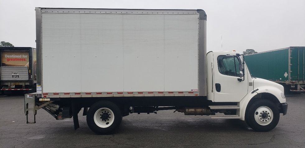 Medium Duty Box Truck-Light and Medium Duty Trucks-Freightliner-2021-M2-Little Rock-AR-103,429\n\t\tmiles-$ 56,750 - Image 15