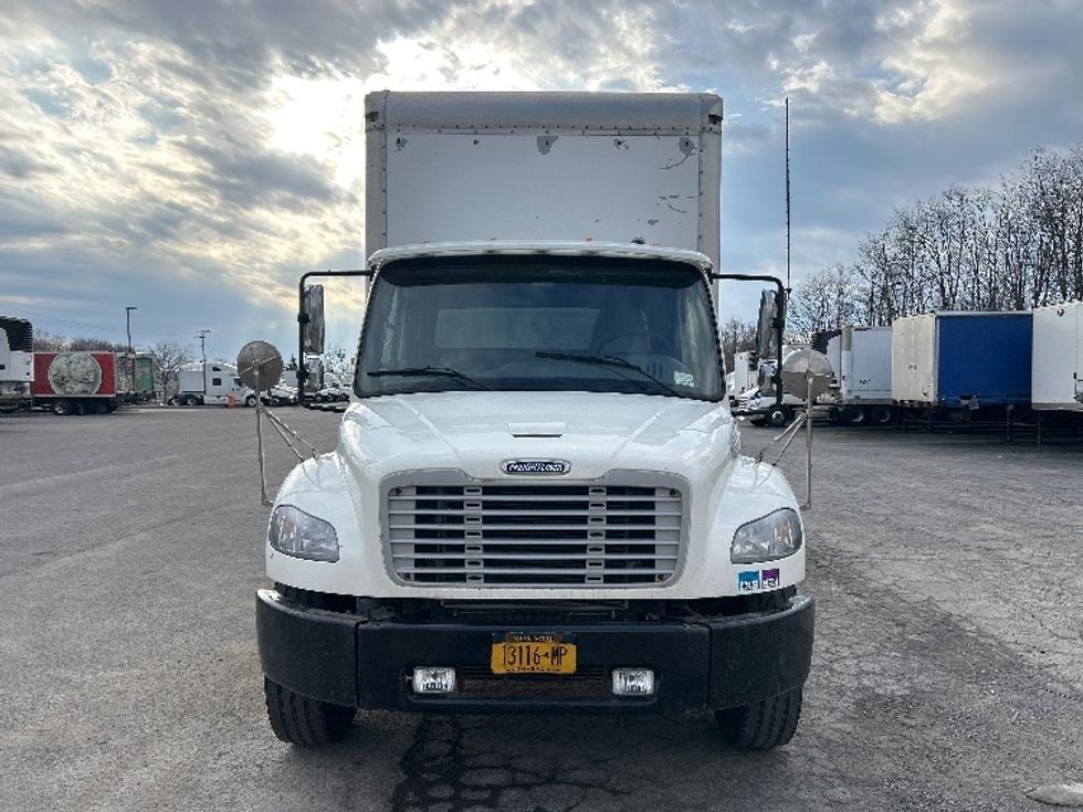 Medium Duty Box Truck-Light and Medium Duty Trucks-Freightliner-2021-M2-Liverpool-NY-251,313\n\t\tmiles-$ 34,500 - Image 2