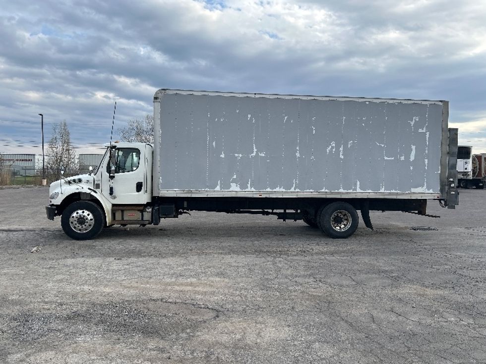 Medium Duty Box Truck-Light and Medium Duty Trucks-Freightliner-2021-M2-Liverpool-NY-251,313\n\t\tmiles-$ 34,500 - Image 4