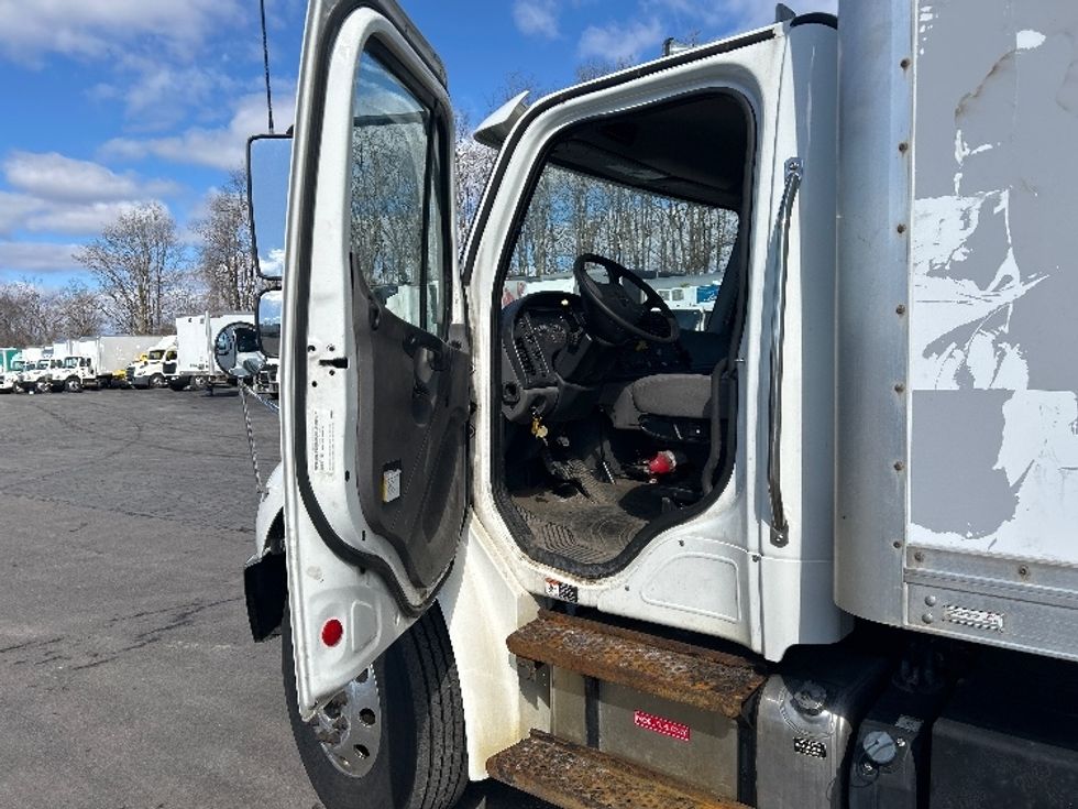 Medium Duty Box Truck-Light and Medium Duty Trucks-Freightliner-2021-M2-Liverpool-NY-263,022\n\t\tmiles-$ 29,750 - Image 11
