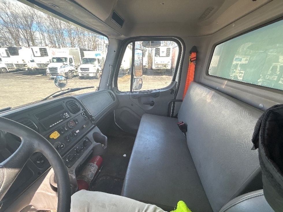 Medium Duty Box Truck-Light and Medium Duty Trucks-Freightliner-2021-M2-Liverpool-NY-263,022\n\t\tmiles-$ 29,750 - Image 14