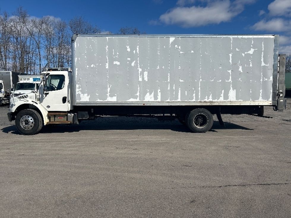 Medium Duty Box Truck-Light and Medium Duty Trucks-Freightliner-2021-M2-Liverpool-NY-263,022\n\t\tmiles-$ 29,750 - Image 4