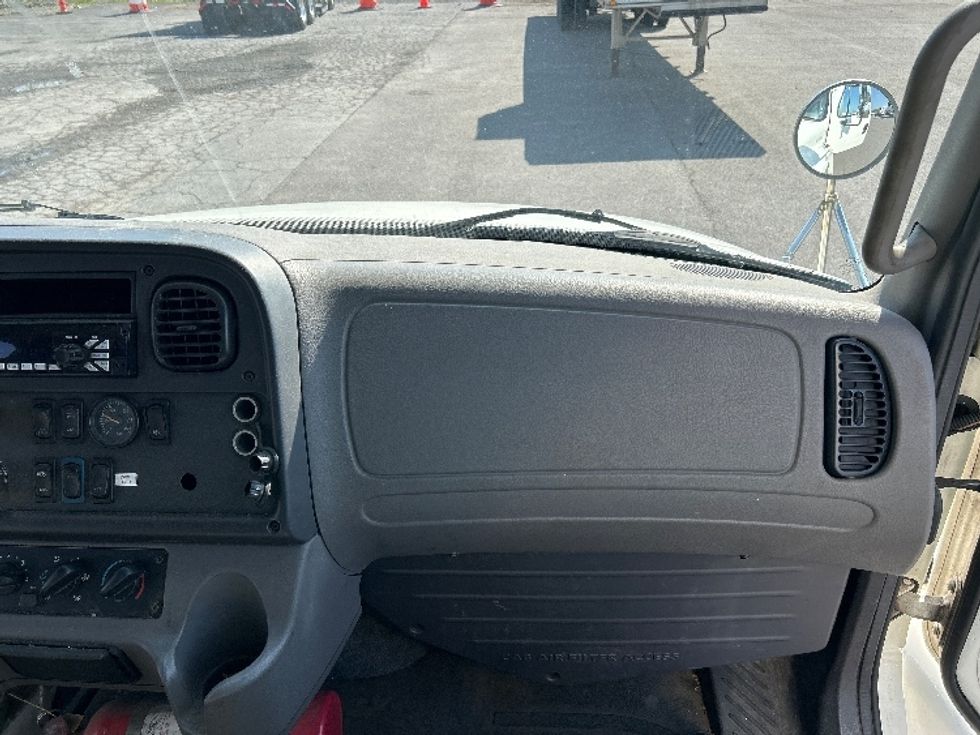 Medium Duty Box Truck-Light and Medium Duty Trucks-Freightliner-2021-M2-Liverpool-NY-266,605\n\t\tmiles-$ 32,250 - Image 16