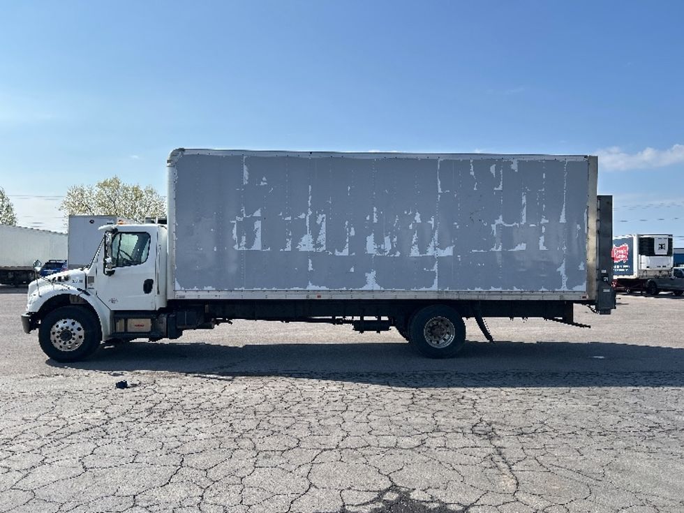 Medium Duty Box Truck-Light and Medium Duty Trucks-Freightliner-2021-M2-Liverpool-NY-266,605\n\t\tmiles-$ 32,250 - Image 4