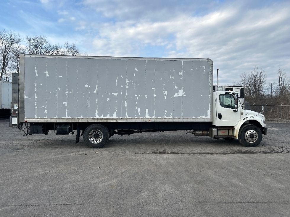 Medium Duty Box Truck-Light and Medium Duty Trucks-Freightliner-2021-M2-Liverpool-NY-271,135\n\t\tmiles-$ 31,750 - Image 10