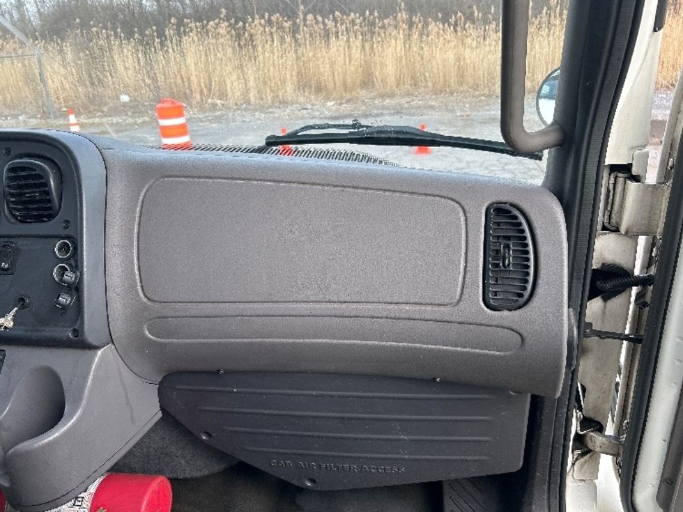 Medium Duty Box Truck-Light and Medium Duty Trucks-Freightliner-2021-M2-Liverpool-NY-271,135\n\t\tmiles-$ 31,750 - Image 16