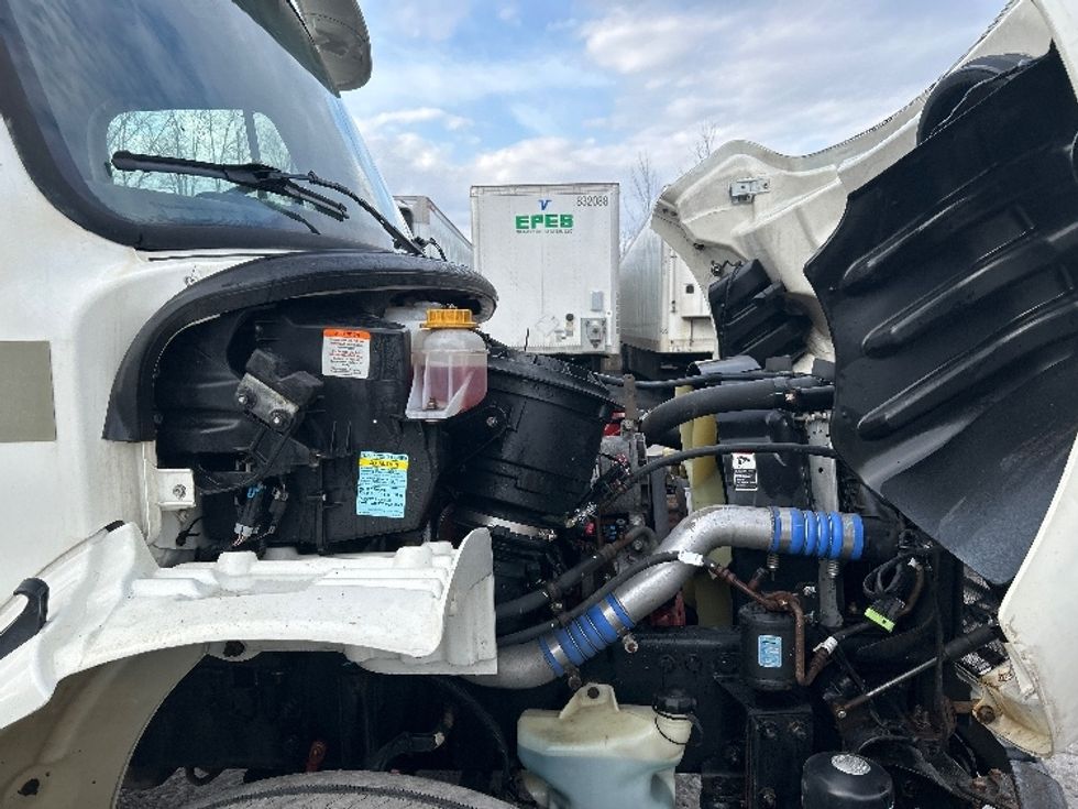 Medium Duty Box Truck-Light and Medium Duty Trucks-Freightliner-2021-M2-Liverpool-NY-271,135\n\t\tmiles-$ 31,750 - Image 18