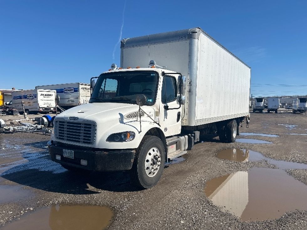 Medium Duty Box Truck-Light and Medium Duty Trucks-Freightliner-2021-M2-Londonderry-NH-166,569\n\t\tmiles-$ 53,750 - Image 1
