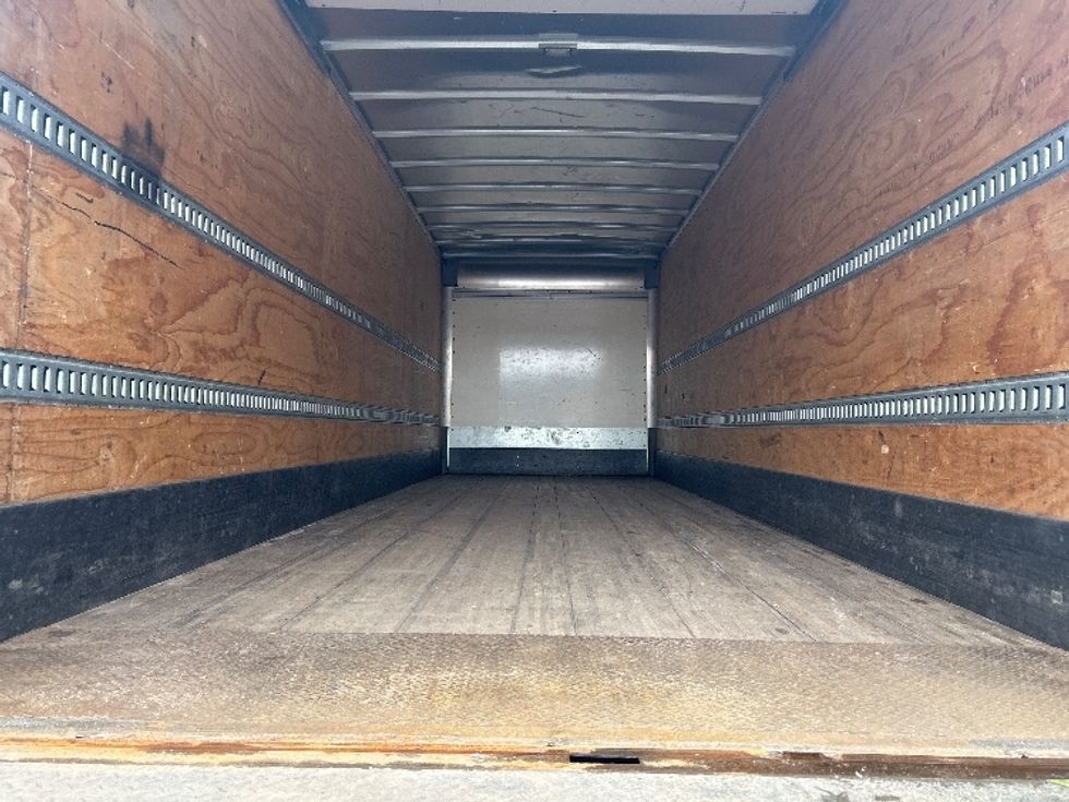 Medium Duty Box Truck-Light and Medium Duty Trucks-Freightliner-2021-M2-Londonderry-NH-166,569\n\t\tmiles-$ 53,750 - Image 10