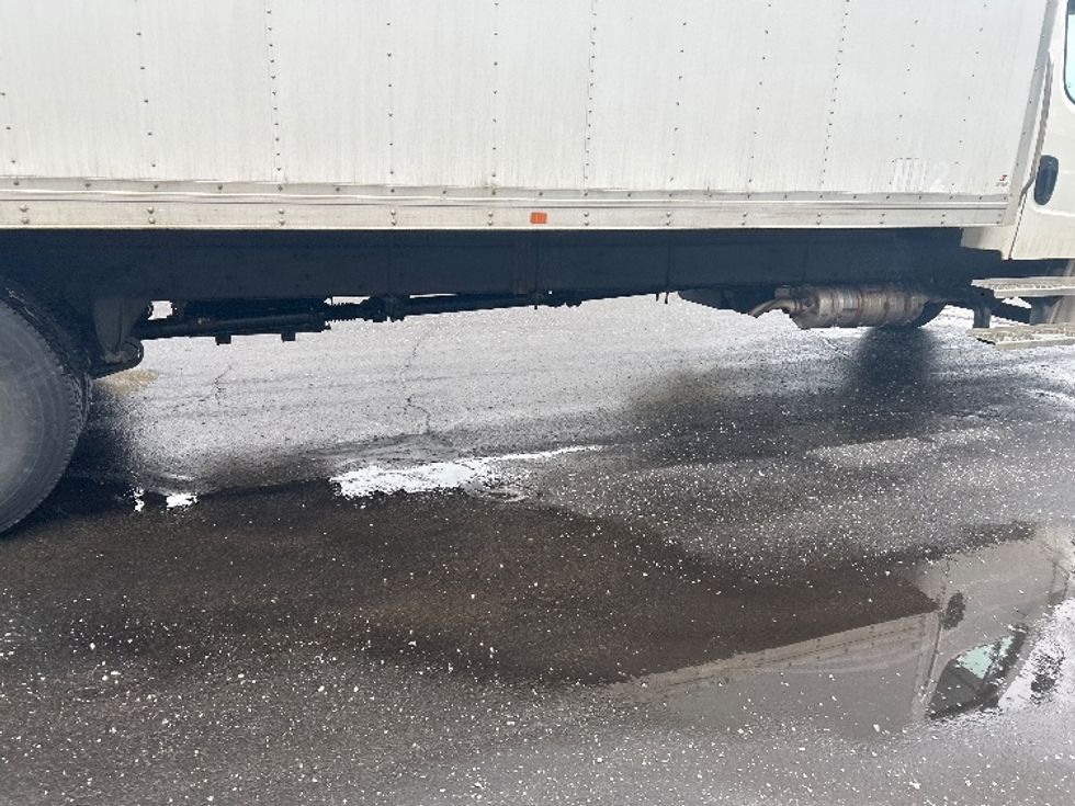 Medium Duty Box Truck-Light and Medium Duty Trucks-Freightliner-2021-M2-Londonderry-NH-166,569\n\t\tmiles-$ 53,750 - Image 14