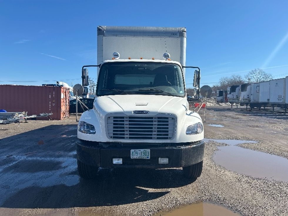 Medium Duty Box Truck-Light and Medium Duty Trucks-Freightliner-2021-M2-Londonderry-NH-166,569\n\t\tmiles-$ 53,750 - Image 2