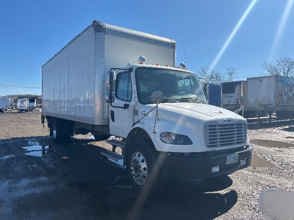 Medium Duty Box Truck-Light and Medium Duty Trucks-Freightliner-2021-M2-Londonderry-NH-166,569\n\t\tmiles-$ 53,750 - Image 3