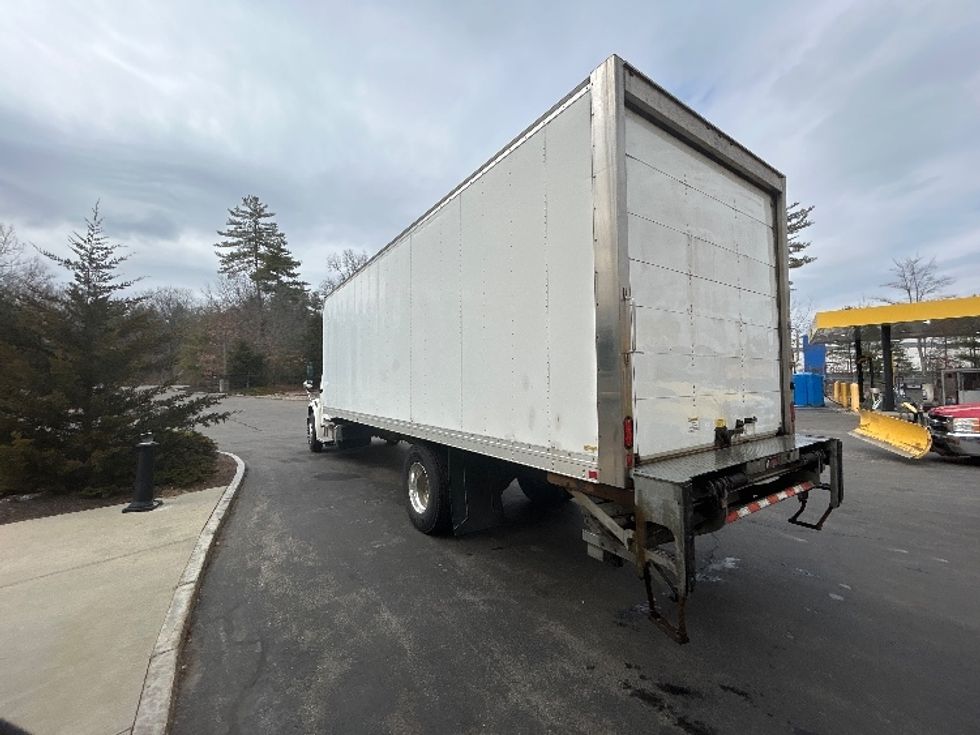 Medium Duty Box Truck-Light and Medium Duty Trucks-Freightliner-2021-M2-Londonderry-NH-166,569\n\t\tmiles-$ 53,750 - Image 6