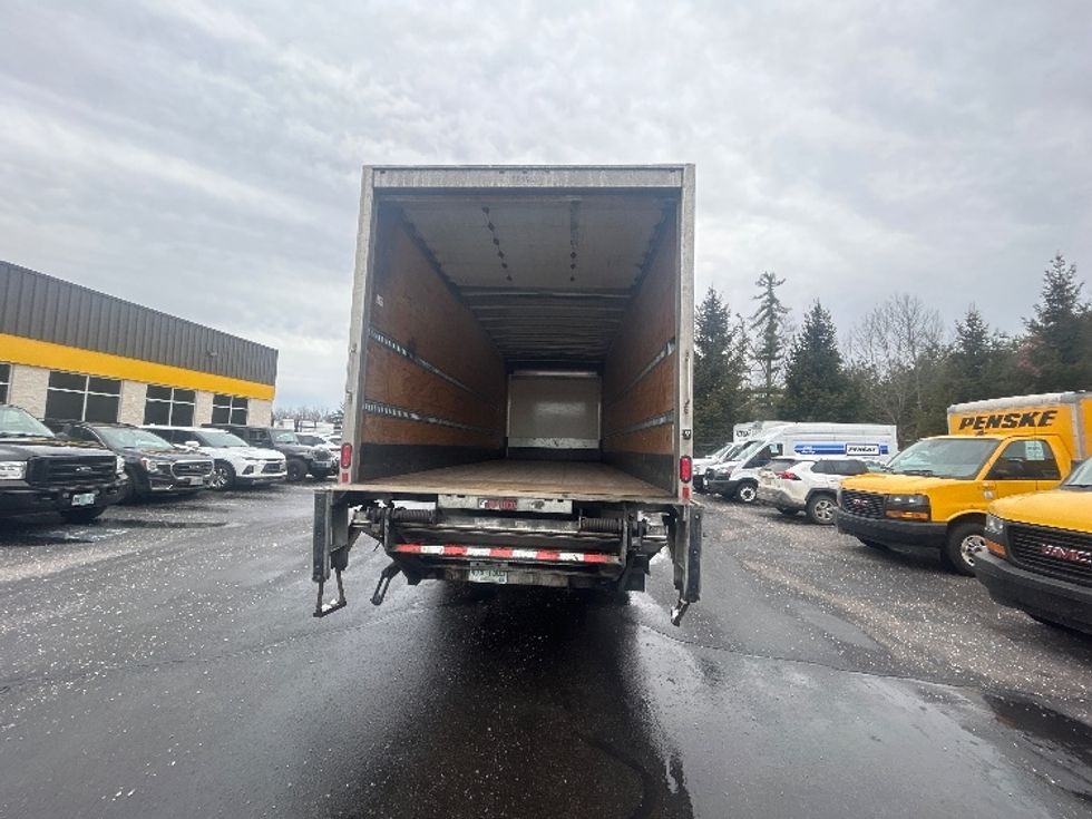 Medium Duty Box Truck-Light and Medium Duty Trucks-Freightliner-2021-M2-Londonderry-NH-166,569\n\t\tmiles-$ 53,750 - Image 8