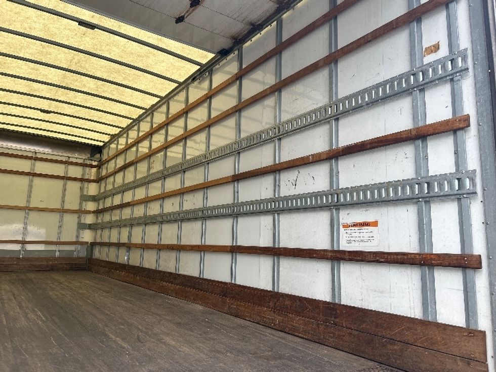 Medium Duty Box Truck-Light and Medium Duty Trucks-Freightliner-2021-M2-Louisville-KY-119,283\n\t\tmiles-$ 66,250 - Image 12