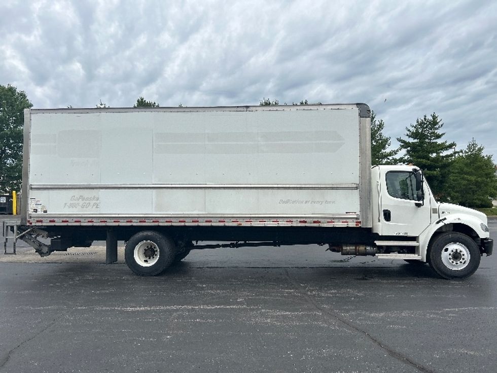 Medium Duty Box Truck-Light and Medium Duty Trucks-Freightliner-2021-M2-Louisville-KY-119,283\n\t\tmiles-$ 66,250 - Image 15