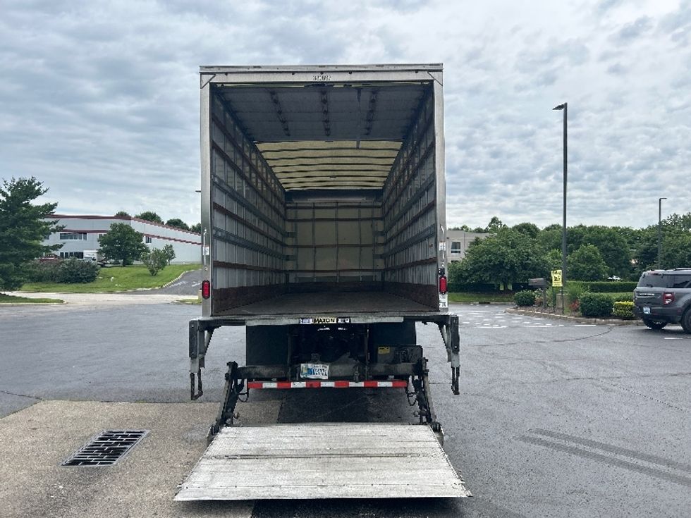 Medium Duty Box Truck-Light and Medium Duty Trucks-Freightliner-2021-M2-Louisville-KY-119,283\n\t\tmiles-$ 66,250 - Image 9