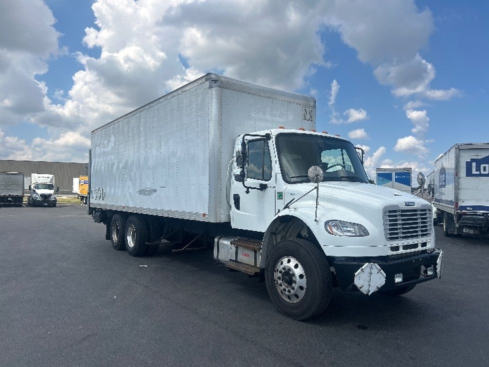 Medium Duty Box Truck-Light and Medium Duty Trucks-Freightliner-2021-M2-Louisville-KY-362,993\n\t\tmiles-$ 36,500 - Image 1