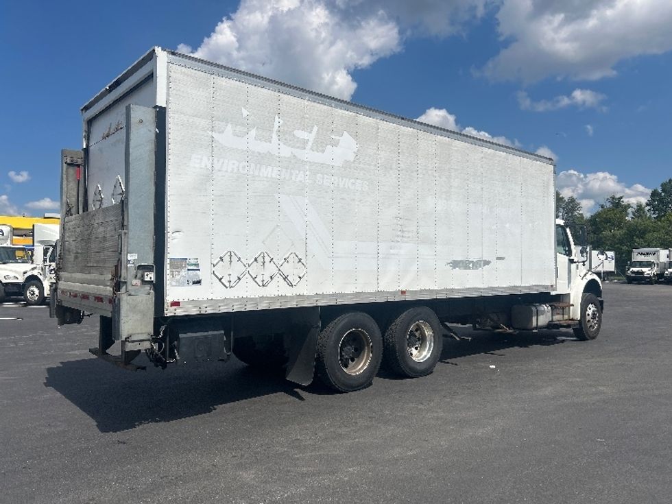 Medium Duty Box Truck-Light and Medium Duty Trucks-Freightliner-2021-M2-Louisville-KY-362,993\n\t\tmiles-$ 36,500 - Image 13