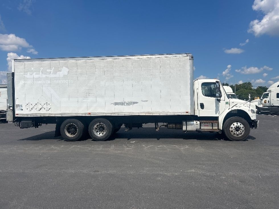 Medium Duty Box Truck-Light and Medium Duty Trucks-Freightliner-2021-M2-Louisville-KY-362,993\n\t\tmiles-$ 36,500 - Image 15
