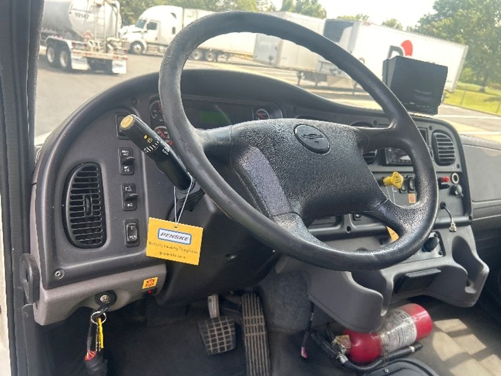 Medium Duty Box Truck-Light and Medium Duty Trucks-Freightliner-2021-M2-Louisville-KY-362,993\n\t\tmiles-$ 36,500 - Image 17