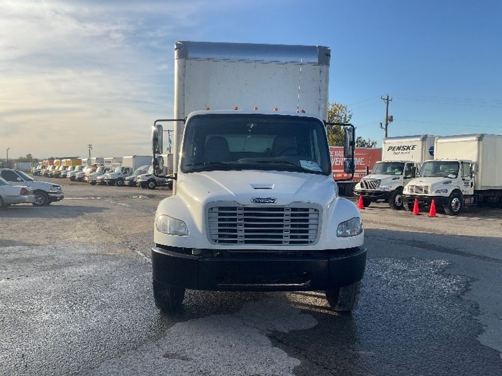 Medium Duty Box Truck-Light and Medium Duty Trucks-Freightliner-2021-M2-Louisville-KY-410,739\n\t\tmiles-$ 25,000 - Image 2