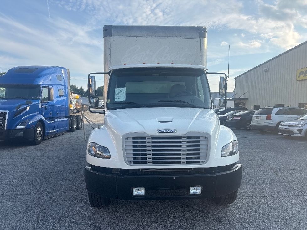 Medium Duty Box Truck-Light and Medium Duty Trucks-Freightliner-2021-M2-Macon-GA-110,795\n\t\tmiles-$ 53,250 - Image 2
