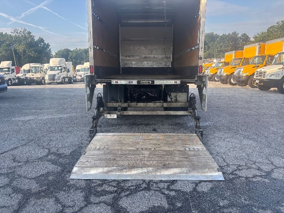 Medium Duty Box Truck-Light and Medium Duty Trucks-Freightliner-2021-M2-Macon-GA-110,795\n\t\tmiles-$ 53,250 - Image 9