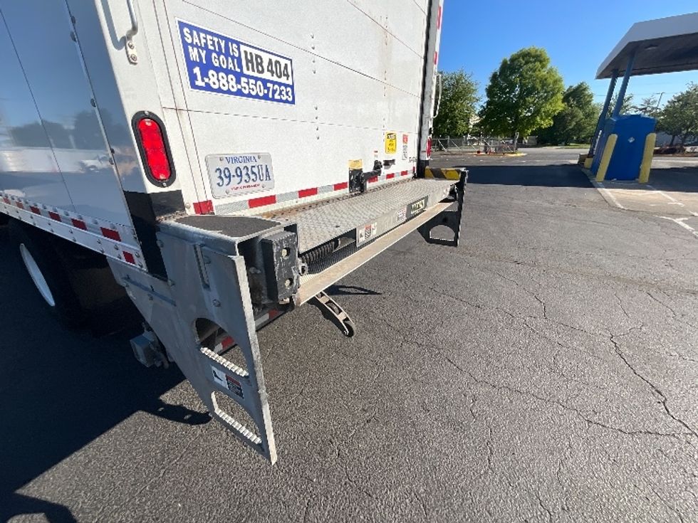 Medium Duty Box Truck-Light and Medium Duty Trucks-Freightliner-2021-M2-Manassas-VA-122,185\n\t\tmiles-$ 55,500 - Image 26