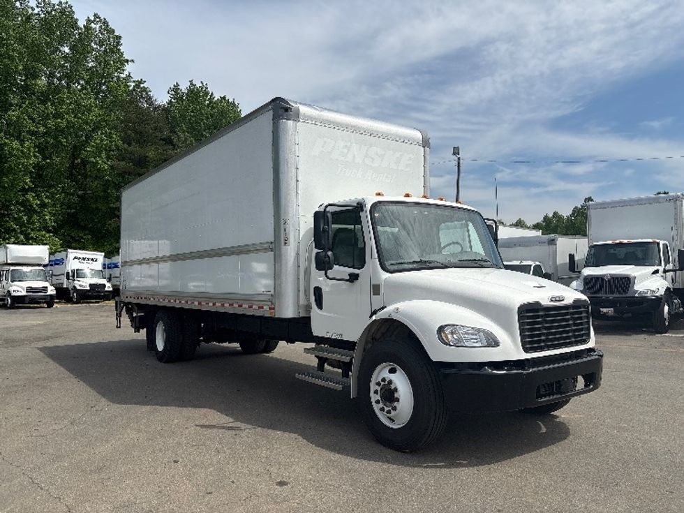 Medium Duty Box Truck-Light and Medium Duty Trucks-Freightliner-2021-M2-Mebane-NC-130,373\n\t\tmiles-$ 71,000 - Image 1
