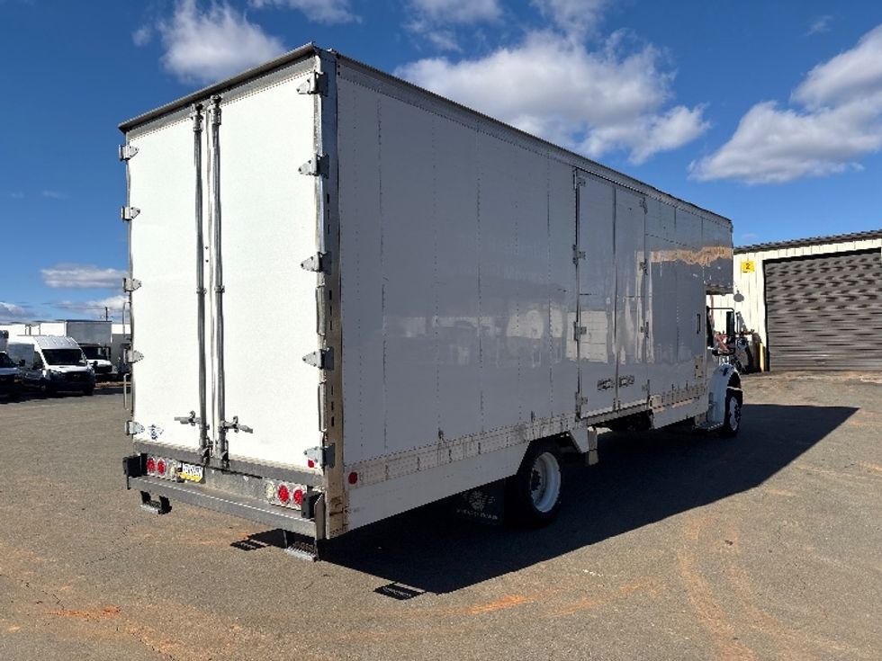 Medium Duty Box Truck-Light and Medium Duty Trucks-Freightliner-2021-M2-Mebane-NC-153,203\n\t\tmiles-$ 77,000 - Image 12