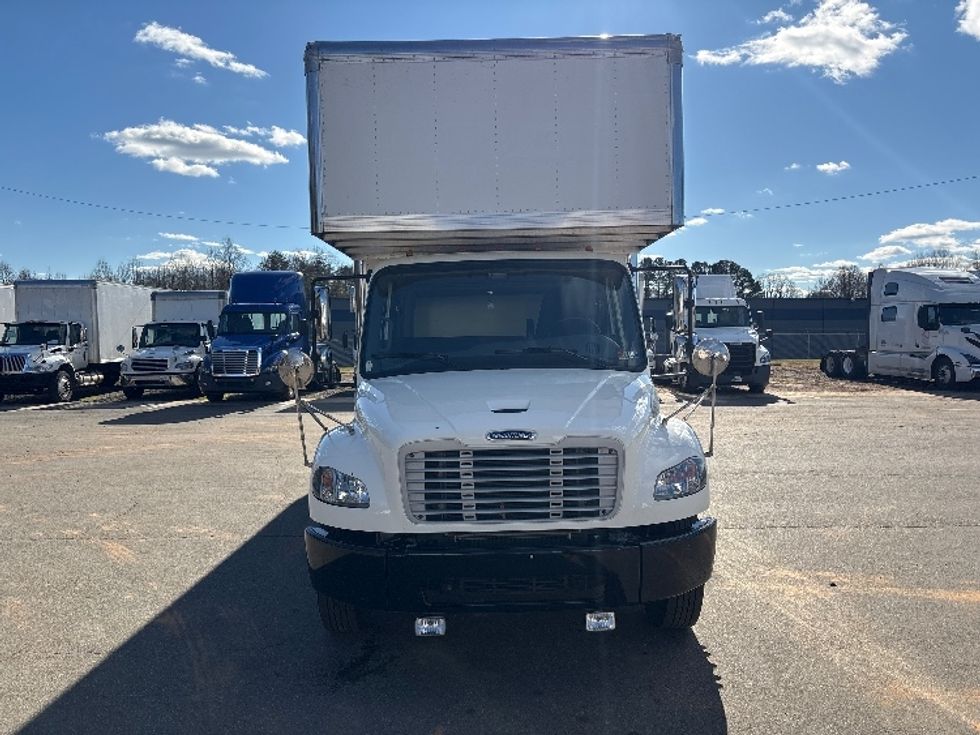 Medium Duty Box Truck-Light and Medium Duty Trucks-Freightliner-2021-M2-Mebane-NC-153,203\n\t\tmiles-$ 77,000 - Image 2