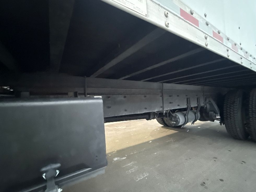 Medium Duty Box Truck-Light and Medium Duty Trucks-Freightliner-2021-M2-Medley-FL-19,591\n\t\tmiles-$ 67,750 - Image 5