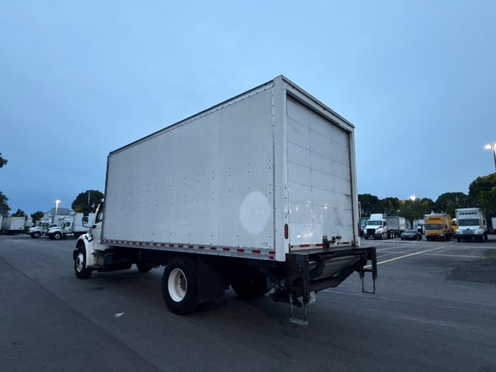 Medium Duty Box Truck-Light and Medium Duty Trucks-Freightliner-2021-M2-Medley-FL-19,591\n\t\tmiles-$ 67,750 - Image 6