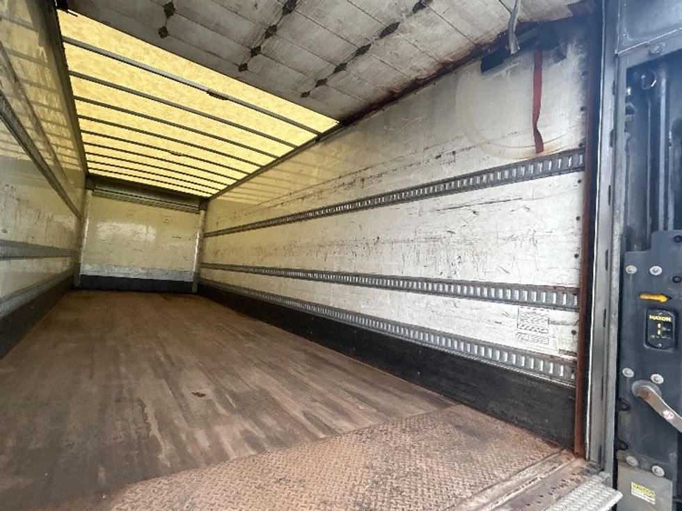 Medium Duty Box Truck-Light and Medium Duty Trucks-Freightliner-2021-M2-Melrose Park-IL-409,933\n\t\tmiles-$ 26,750 - Image 12