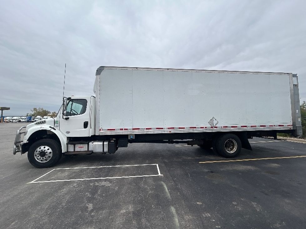Medium Duty Box Truck-Light and Medium Duty Trucks-Freightliner-2021-M2-Melrose Park-IL-409,933\n\t\tmiles-$ 26,750 - Image 4
